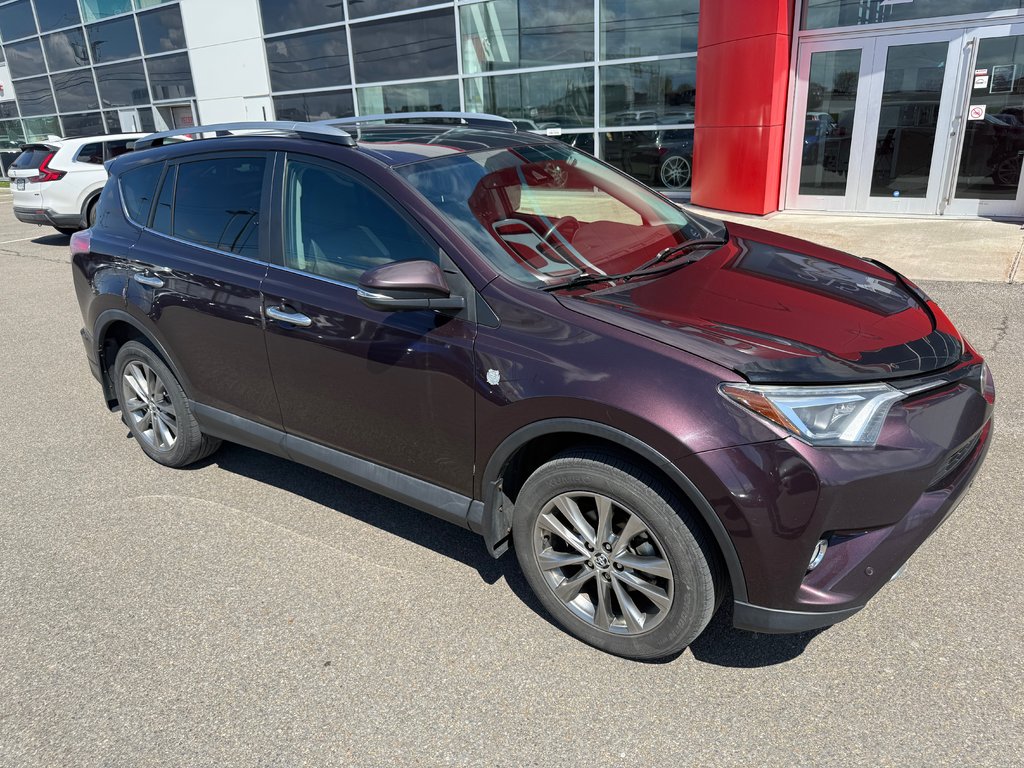 Toyota RAV4 Limited 2017 à Lachenaie, Québec - 7 - w1024h768px