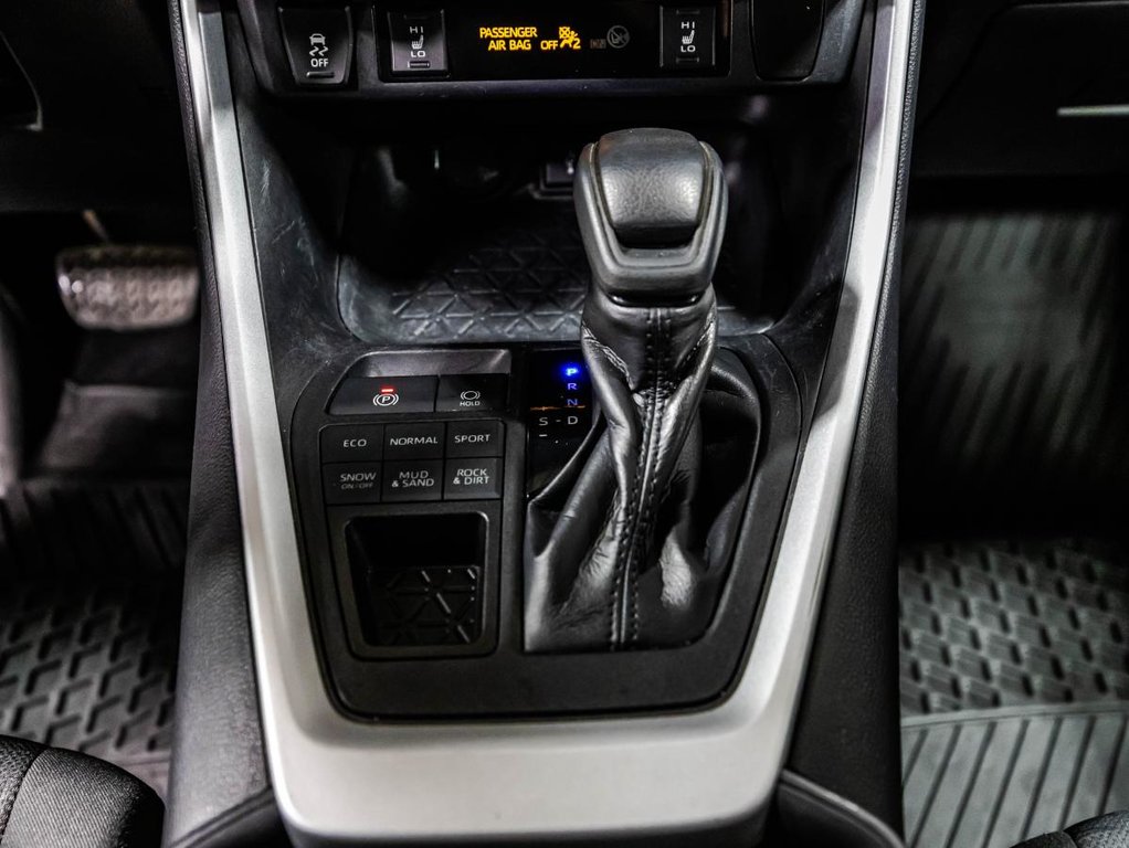 2020 Toyota RAV4 XLE TI in , Quebec - 26 - w1024h768px