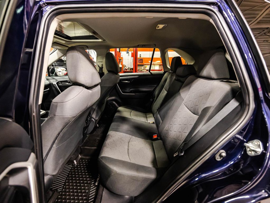 2020 Toyota RAV4 XLE TI in , Quebec - 13 - w1024h768px