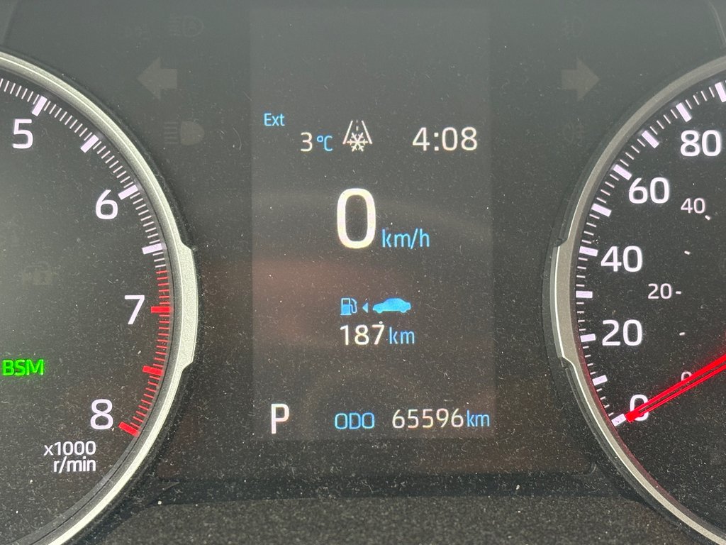 Toyota RAV4 LE 2020 à Montréal, Québec - 5 - w1024h768px