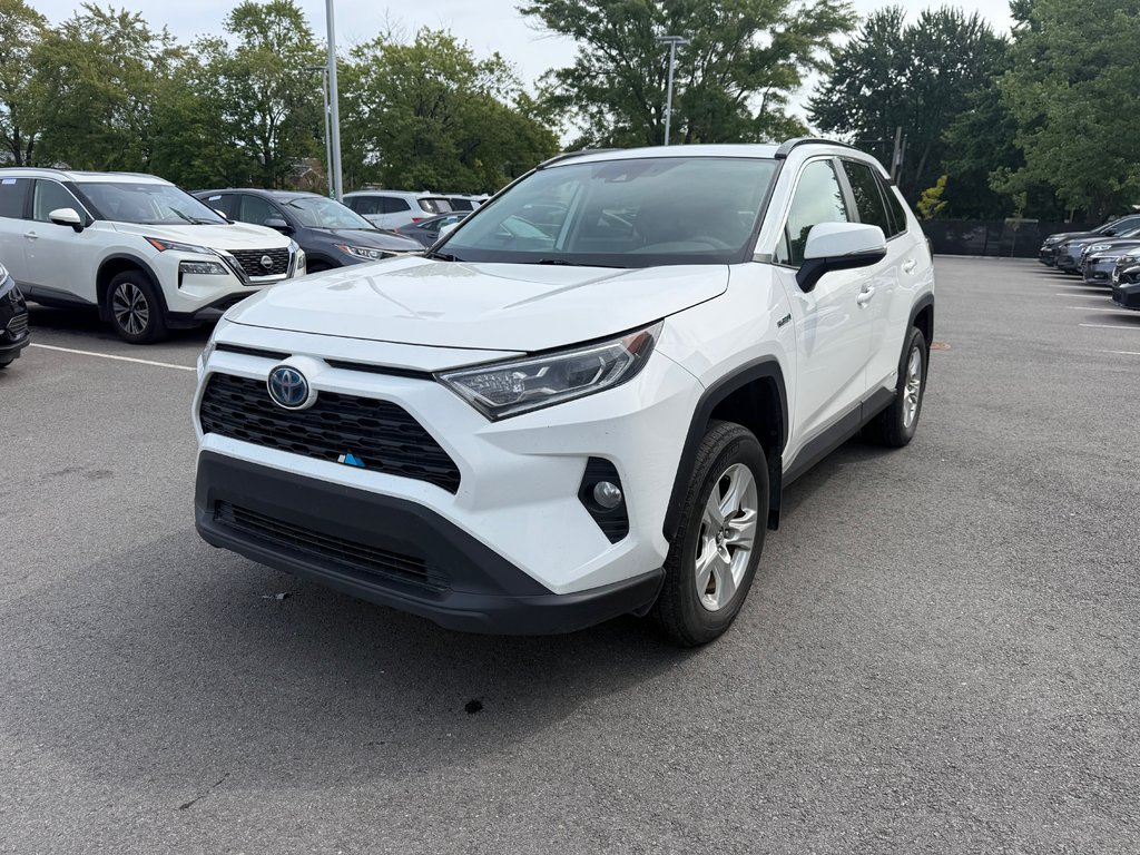 2020 Toyota RAV4 Hybrid XLE in Montreal, Quebec - 1 - w1024h768px