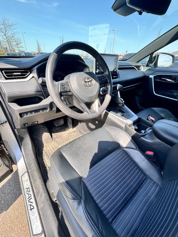2021 Toyota RAV4 XSE in Montreal, Quebec - 7 - w1024h768px