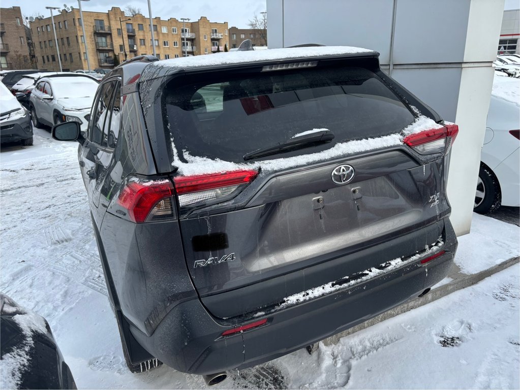 2021 Toyota RAV4 XLE in Montréal, Quebec - 4 - w1024h768px