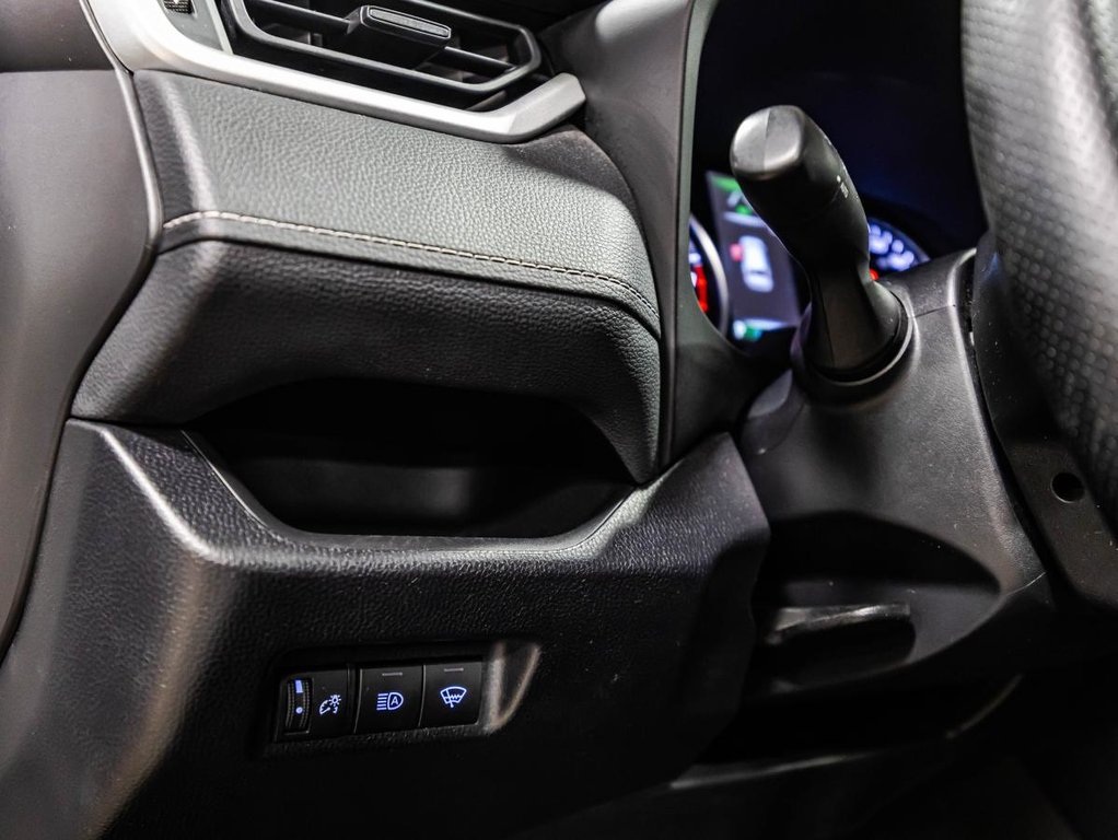 Toyota RAV4 LE AWD MAGS I CARPLAY I SIEGES CHAUFFANTS I CAMERA I SECURITE ACTIVE 2022 à , Québec - 17 - w1024h768px