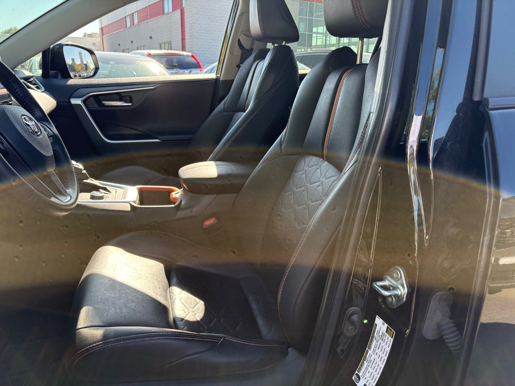 2023 Toyota RAV4 Trail in Montreal, Quebec - 9 - w1024h768px