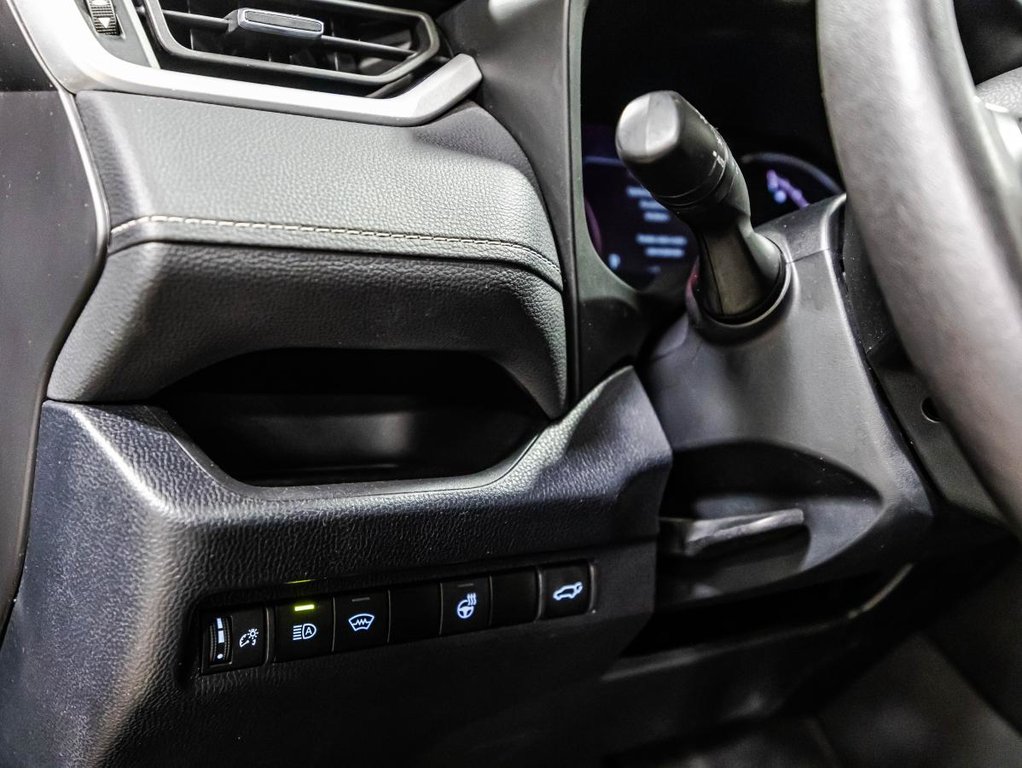 Toyota RAV4 XLE PREMIUM 1 PROPRIO I TOIT OUVRANT I SIEGES CHAUFFANTS I MAGS I  VOLANT CHAUFFANTS I 2023 à , Québec - 22 - w1024h768px