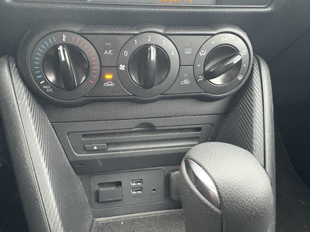 Toyota RAV4 XLE PREMIUM 1 PROPRIO I TOIT OUVRANT I SIEGES CHAUFFANTS I MAGS I  VOLANT CHAUFFANTS I 2023 à , Québec - 4 - w1024h768px