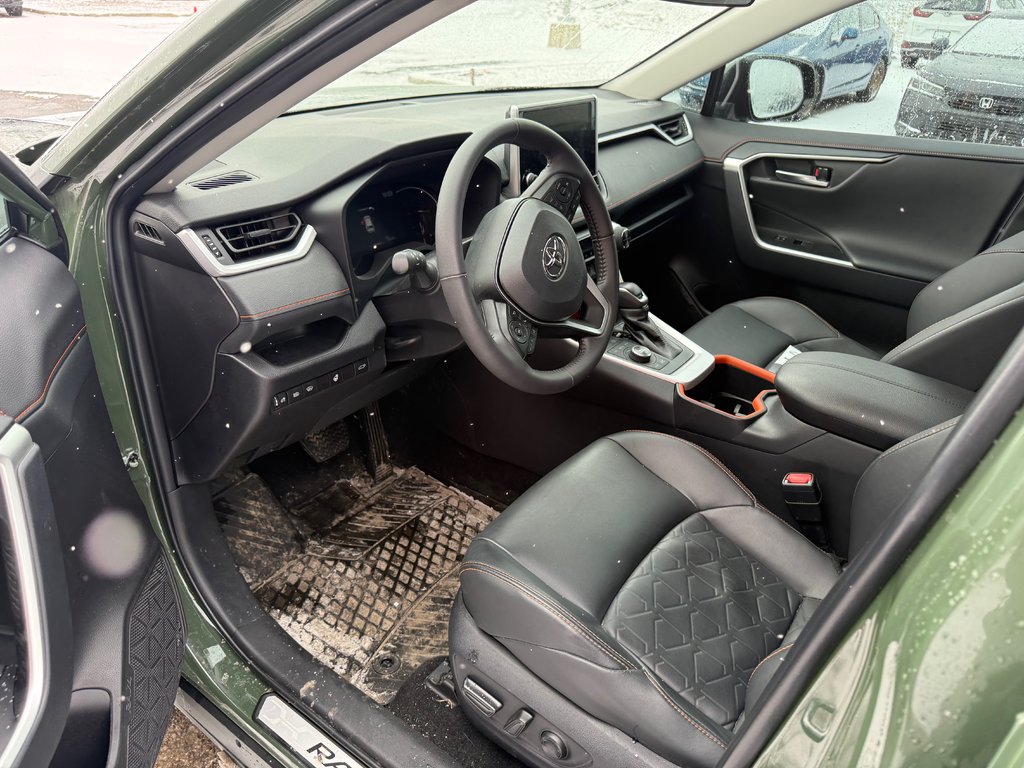 2025 Toyota RAV4 Trail in Lachenaie, Quebec - 5 - w1024h768px
