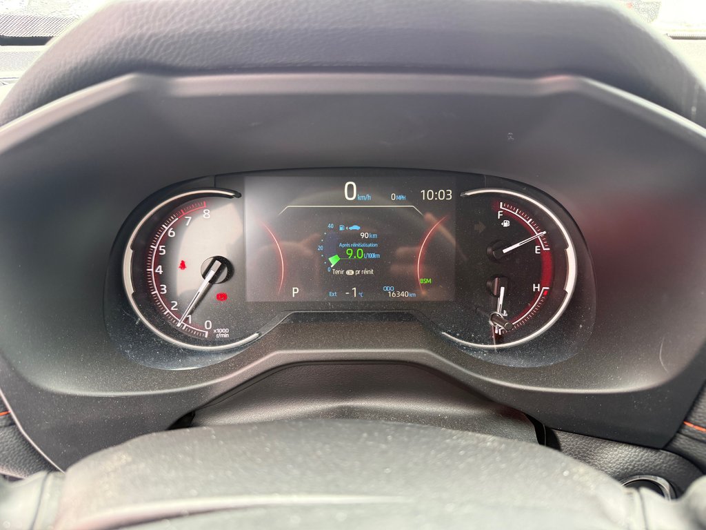 2025 Toyota RAV4 Trail in Lachenaie, Quebec - 8 - w1024h768px