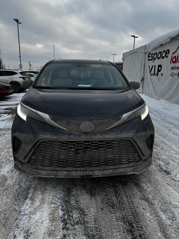 Toyota Sienna XSE HYBRID 2021 à Montréal, Québec - 2 - w1024h768px