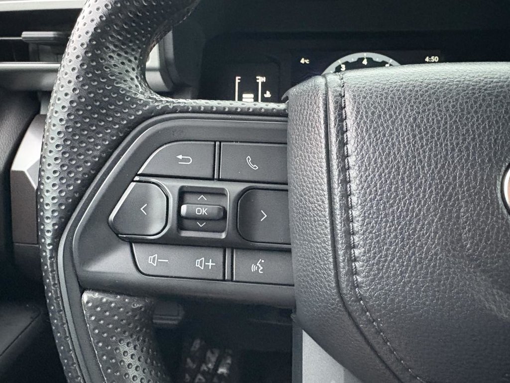 2024 Toyota Tacoma Double Cab 4x4 SR5 JAMAIS ACCIDENTÉ  CARPLAY I SIEGES CHAUFFANTS I CAMERA I BLUETOOTH I SECURITE AC in , Quebec - 16 - w1024h768px