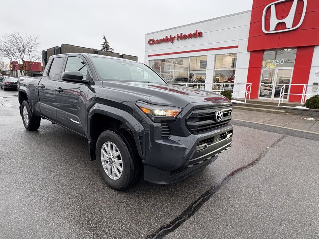 2024 Toyota Tacoma Double Cab 4x4 SR5 JAMAIS ACCIDENTÉ  CARPLAY I SIEGES CHAUFFANTS I CAMERA I BLUETOOTH I SECURITE AC in , Quebec - 1 - w1024h768px
