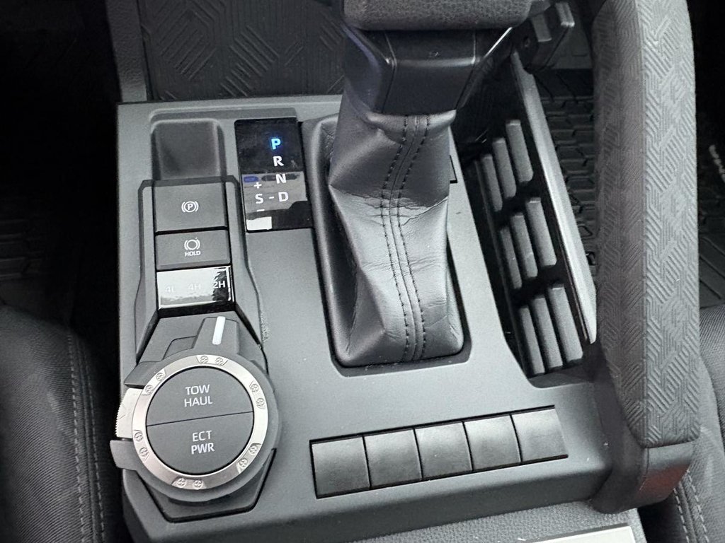 2024 Toyota Tacoma Double Cab 4x4 SR5 JAMAIS ACCIDENTÉ  CARPLAY I SIEGES CHAUFFANTS I CAMERA I BLUETOOTH I SECURITE AC in , Quebec - 14 - w1024h768px