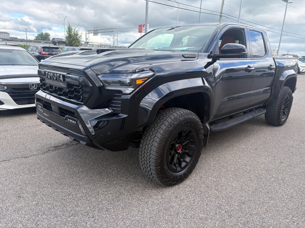 Toyota Tacoma Hybrid 2024 à Lachenaie, Québec - 1 - w1024h768px