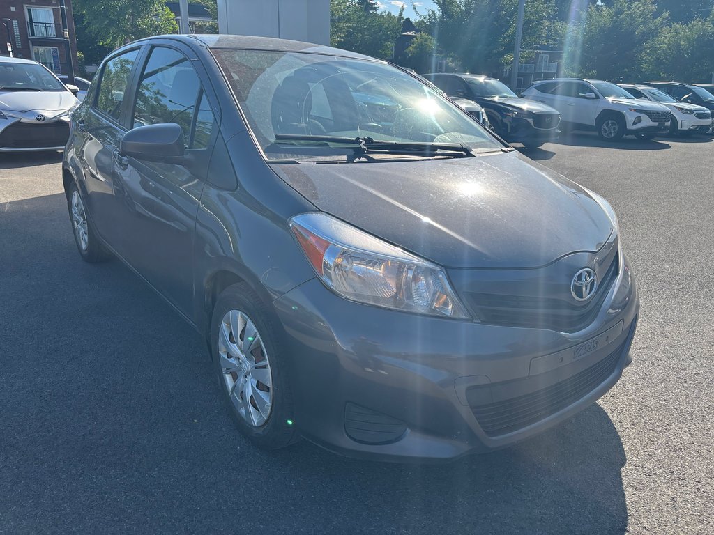 Toyota Yaris LE 2014 à Montréal, Québec - 2 - w1024h768px