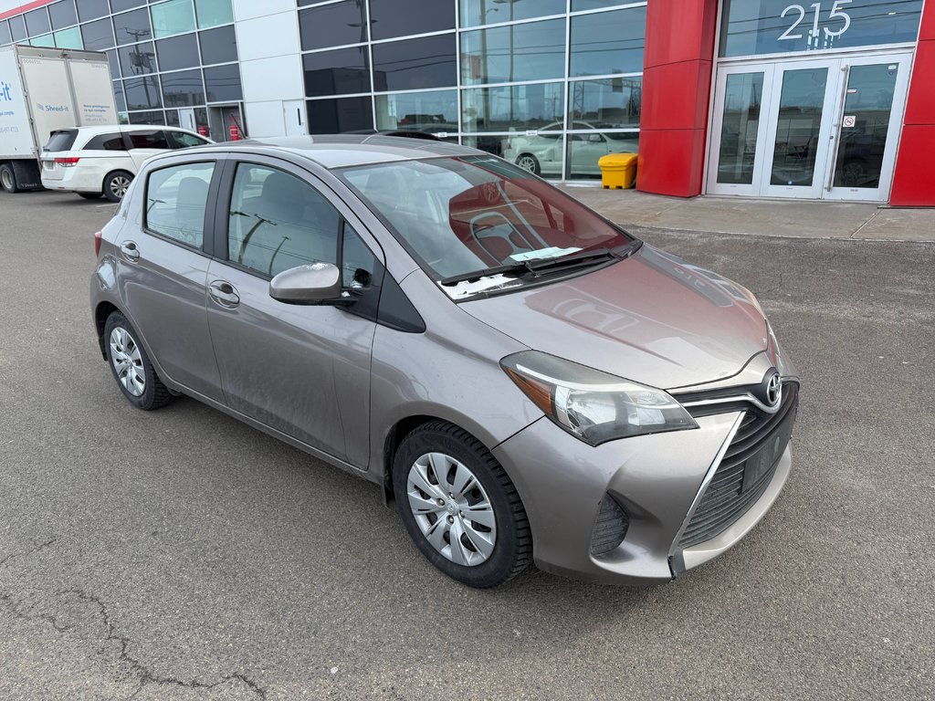 2015 Toyota Yaris in Lachenaie, Quebec - 2 - w1024h768px