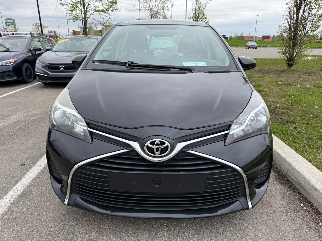 2015 Toyota Yaris LE in Lachenaie, Quebec - 5 - w1024h768px