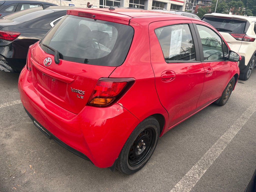 Toyota Yaris LE 2017 à Montréal, Québec - 3 - w1024h768px