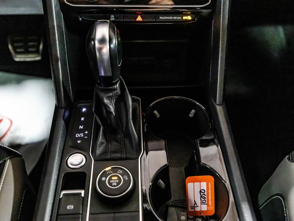 2020 Volkswagen Atlas Cross Sport Execline 3.6 FSI 4MOTION I JAMAIS ACCIDENTÉ I CUIR I TOIT PANORAMIQUE I SIEGES CHAUFFANTS/ VENTILÉS in , Quebec - 26 - w1024h768px