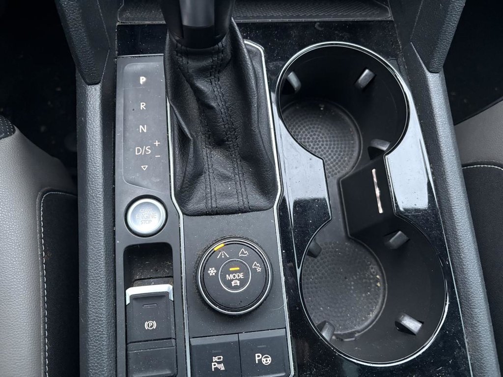 2020 Volkswagen Atlas Cross Sport Execline 3.6 FSI 4MOTION I JAMAIS ACCIDENTÉ I CUIR I TOIT PANORAMIQUE I SIEGES CHAUFFANTS/ VENTILÉS in , Quebec - 11 - w1024h768px