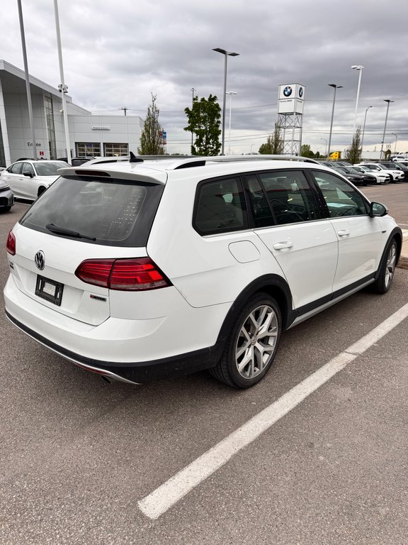 2019 Volkswagen GOLF ALLTRACK EXECLINE in Lachenaie, Quebec - 6 - w1024h768px