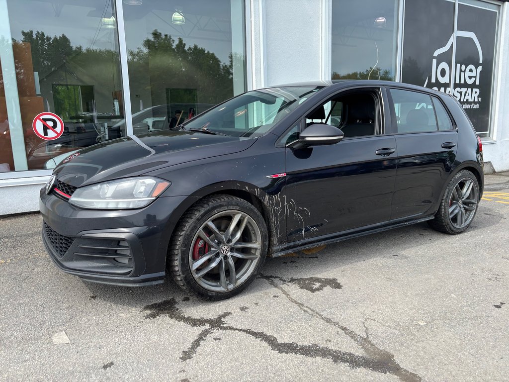 Volkswagen Golf GTI  2019 à Montréal, Québec - 1 - w1024h768px