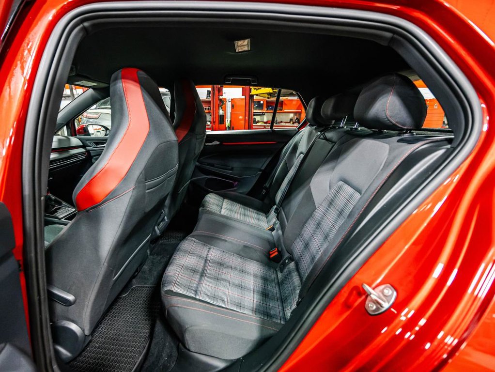2022 Volkswagen Golf GTI Manuelle in Montréal, Quebec - 13 - w1024h768px