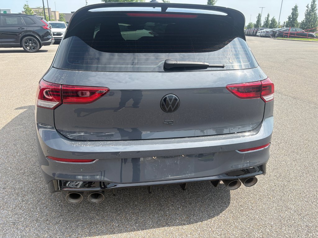 Volkswagen Golf R Black Edition 2026 à Montréal, Québec - 6 - w1024h768px