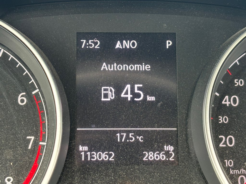 Volkswagen Golf TRENDLINE 2016 à , Québec - 5 - w1024h768px