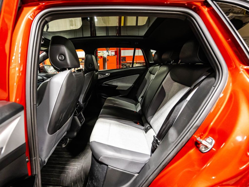 Volkswagen ID.4 Pro AWD  1 PROPRIO I JAMAIS ACCIDENTÉ I TOIT PANORAMIQUE I SIEGES ET VOLANT CHAUFFANTS I 2024 à Montréal, Québec - 13 - w1024h768px