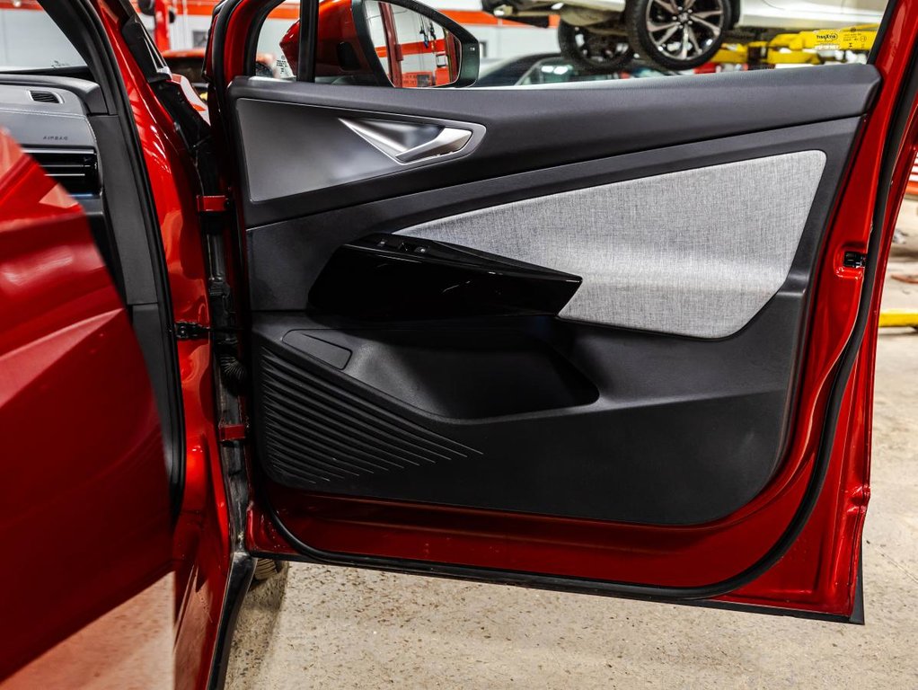 Volkswagen ID.4 Pro AWD  1 PROPRIO I JAMAIS ACCIDENTÉ I TOIT PANORAMIQUE I SIEGES ET VOLANT CHAUFFANTS I 2024 à Montréal, Québec - 16 - w1024h768px