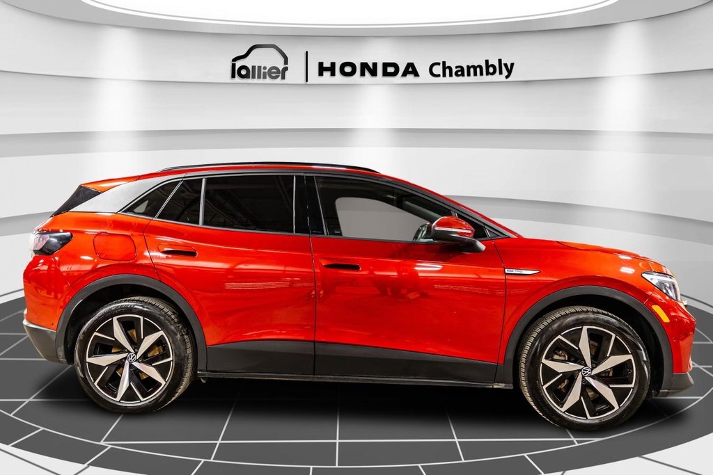 Volkswagen ID.4 Pro AWD  1 PROPRIO I JAMAIS ACCIDENTÉ I TOIT PANORAMIQUE I SIEGES ET VOLANT CHAUFFANTS I 2024 à Montréal, Québec - 8 - w1024h768px