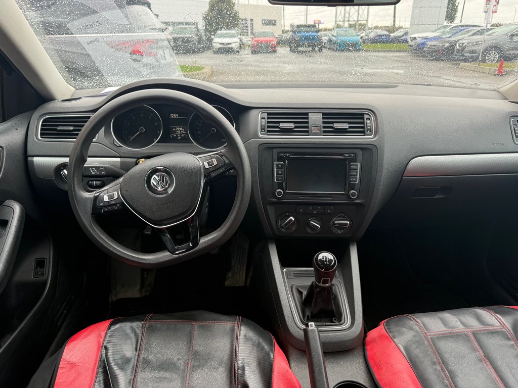 Volkswagen Jetta Sedan COMFORTLINE/JAMAIS ACCIDENTÉ 2015 à Lachenaie, Québec - 12 - w1024h768px
