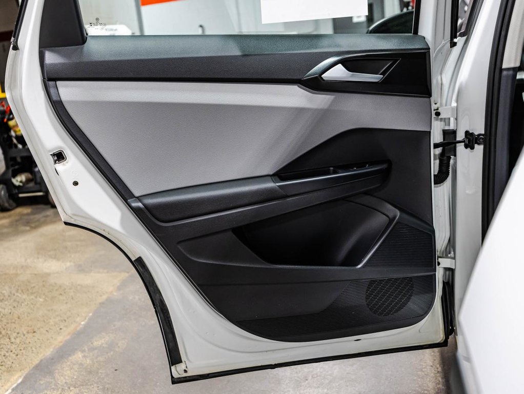 2022 Volkswagen Taos Trendline 4MOTION in , Quebec - 12 - w1024h768px