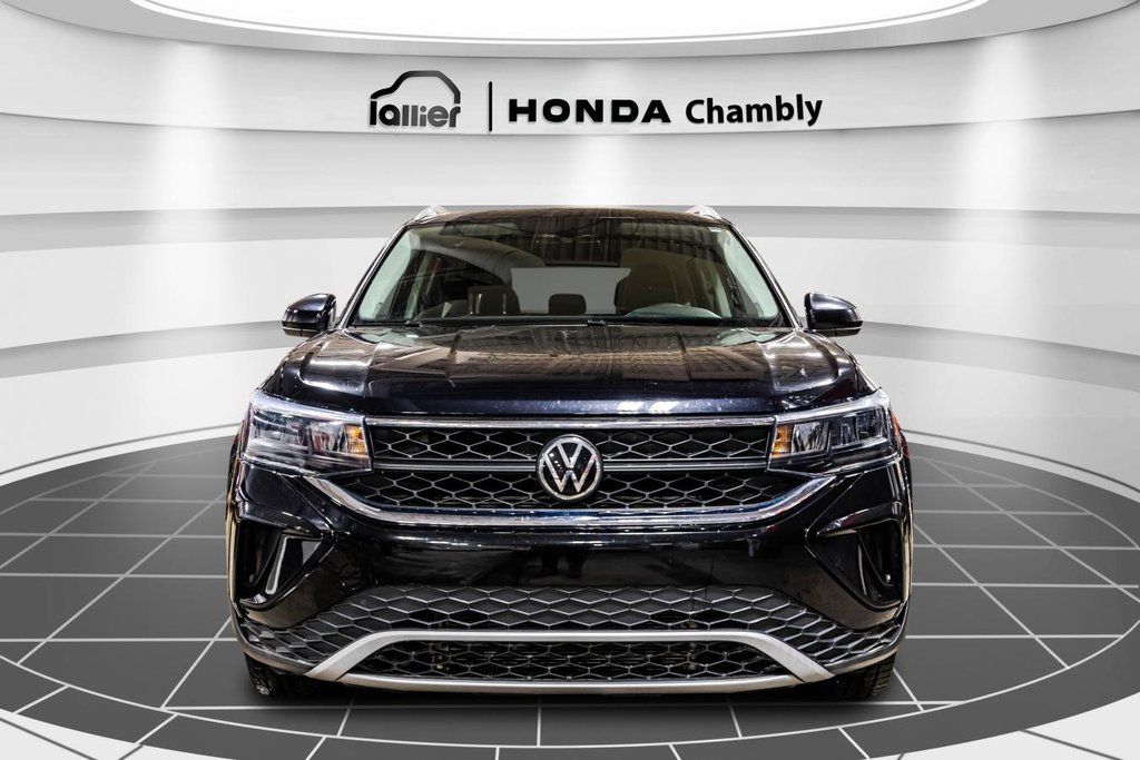 2022 Volkswagen Taos Comfortline 4MOTION JAMAIS ACCIDENTÉ I TOIT PANORAMIQUE I SIEGES CHAUFFANTS I MAGS I SECURITE ACTIVE in , Quebec - 2 - w1024h768px