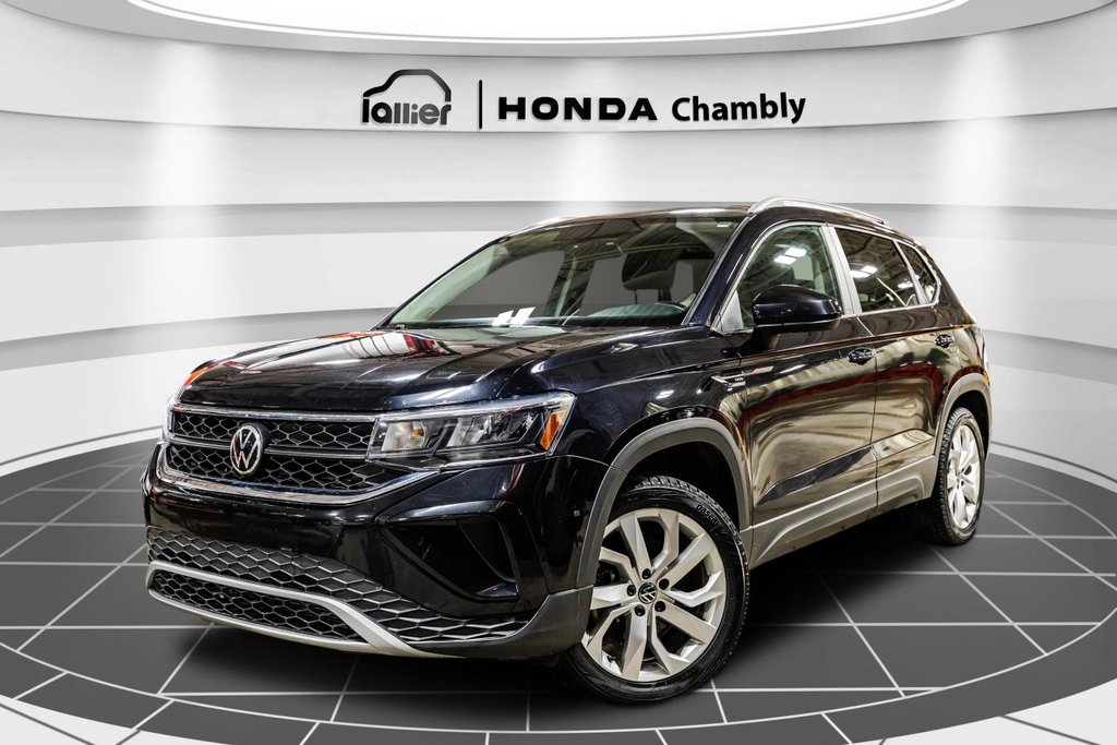 2022 Volkswagen Taos Comfortline 4MOTION JAMAIS ACCIDENTÉ I TOIT PANORAMIQUE I SIEGES CHAUFFANTS I MAGS I SECURITE ACTIVE in , Quebec - 1 - w1024h768px