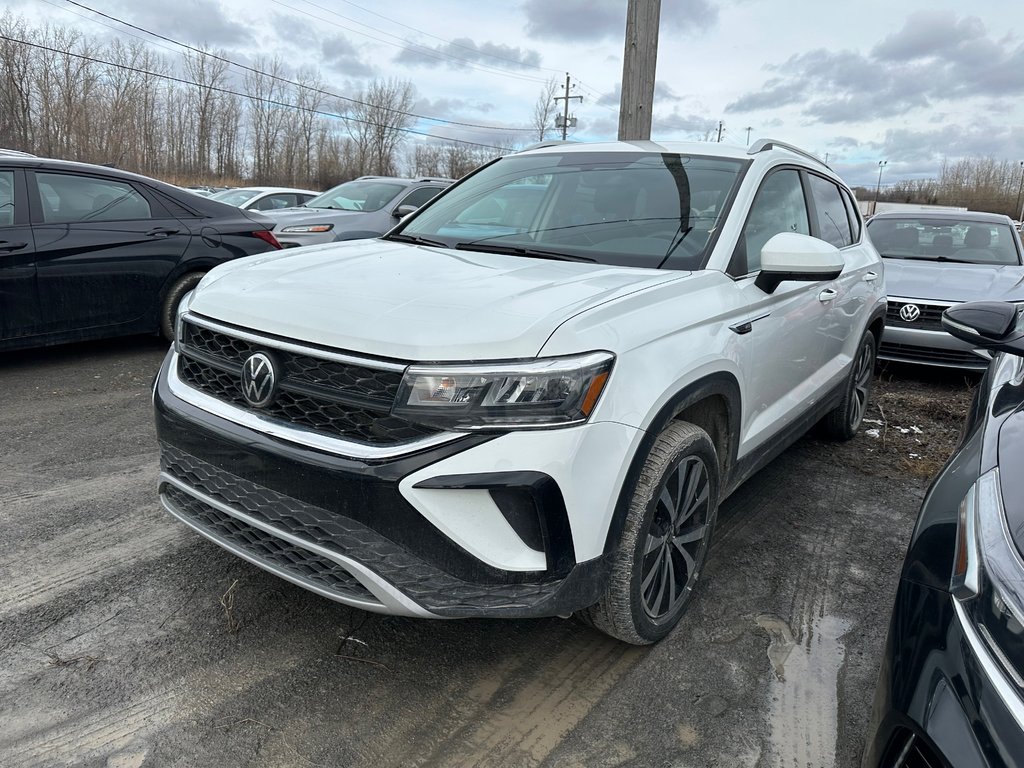 2023 Volkswagen Taos Comfortline in Montréal, Quebec - 1 - w1024h768px