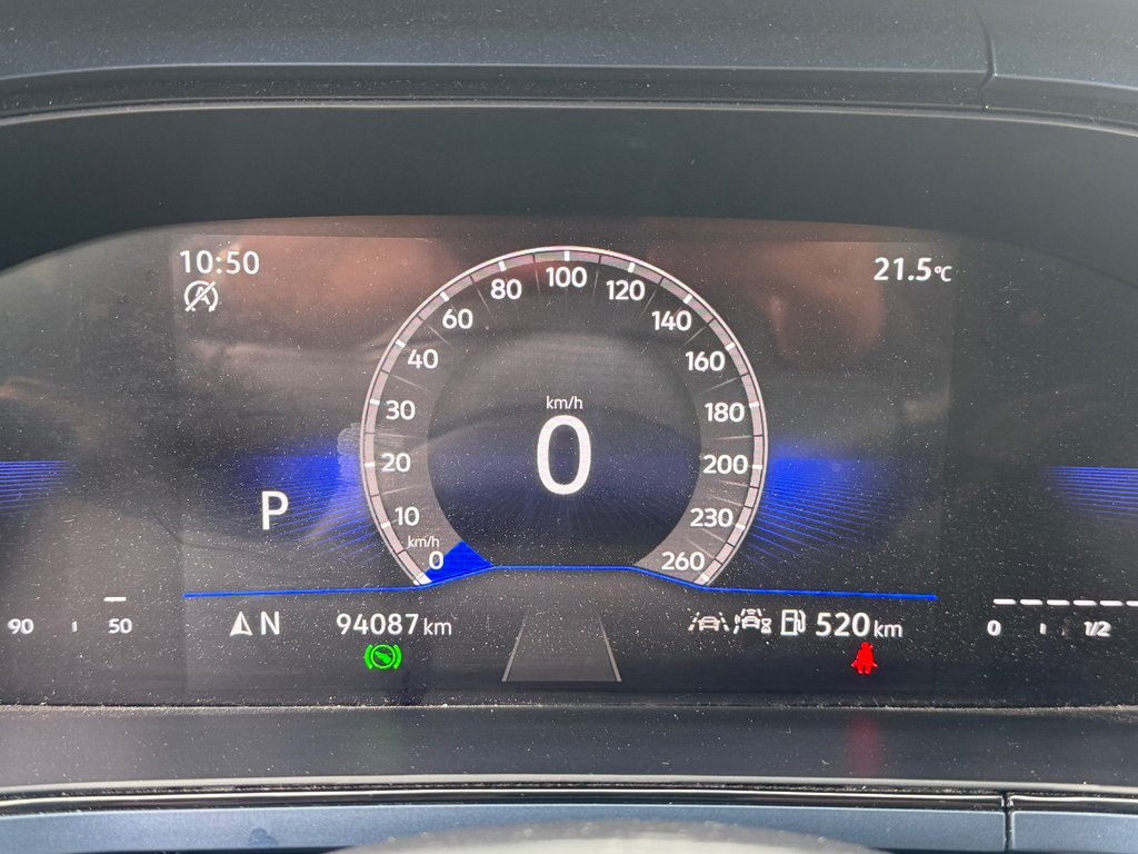 Volkswagen Taos Comfortline 2024 à Montréal, Québec - 2 - w1024h768px