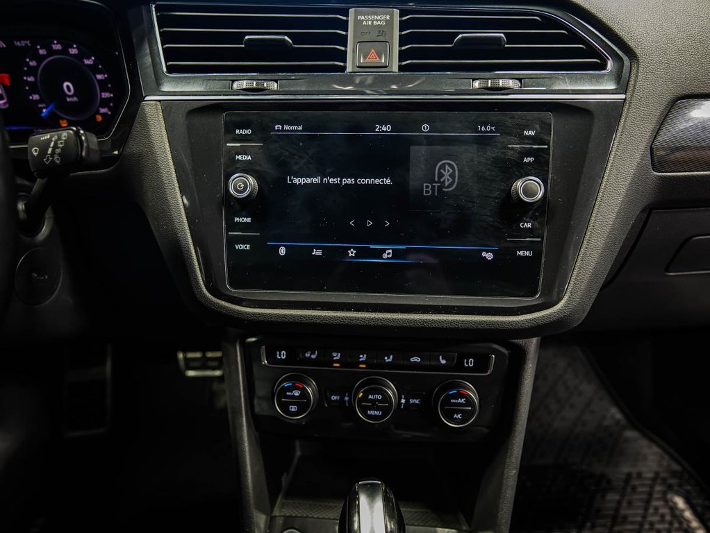 2021 Volkswagen Tiguan HIGHLINE R-LINE | 4 MOTION | TOIT PANO | CUIR | CARFAX CLEAN in , Quebec - 17 - w1024h768px