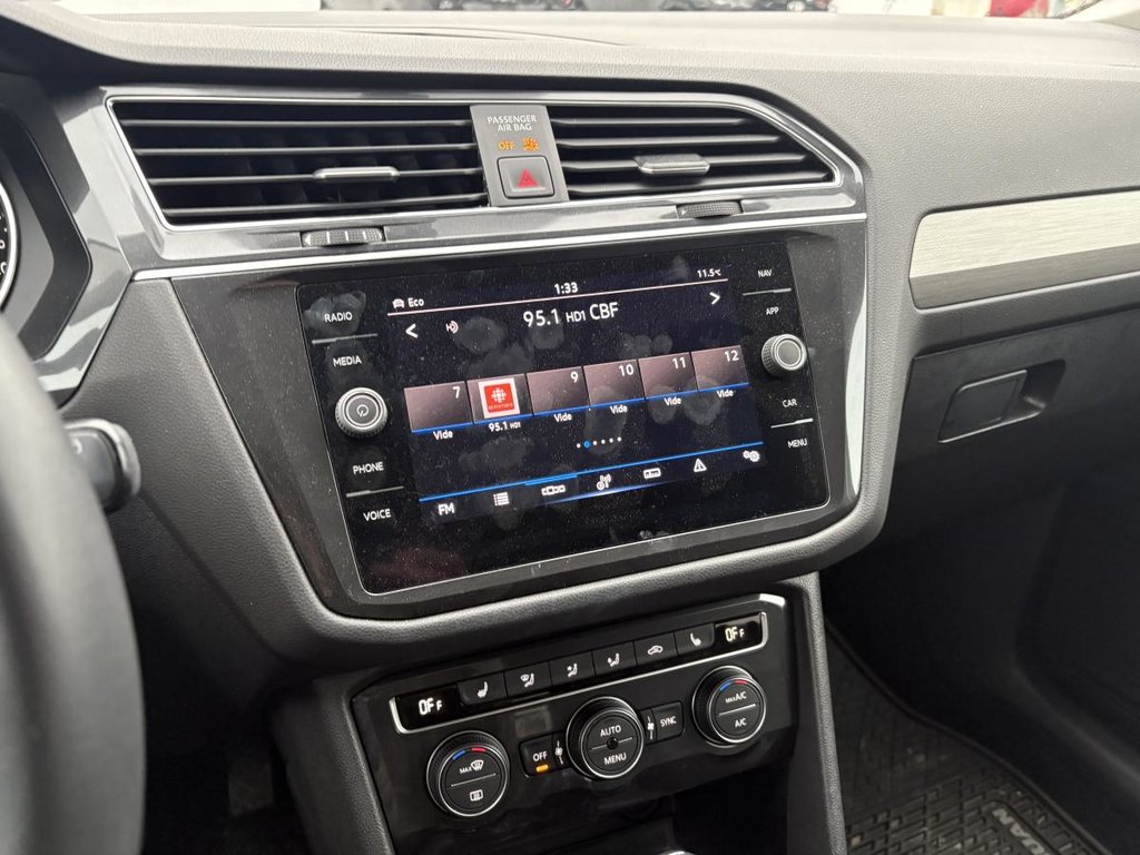 2021 Volkswagen Tiguan Comfortline 4MOTION 34 000 KM !!!! 1 PROPRIO JAMAIS ACCIDENTÉ in , Quebec - 7 - w1024h768px