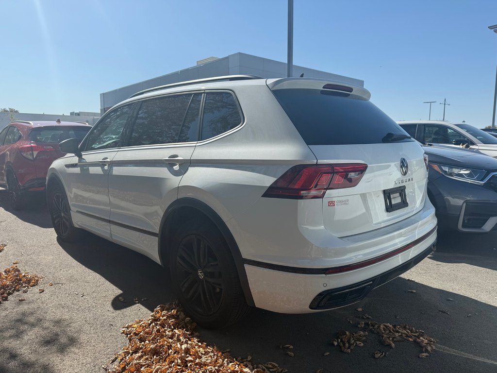 2022 Volkswagen Tiguan Comfortline R-Line Black Edition in Montreal, Quebec - 6 - w1024h768px