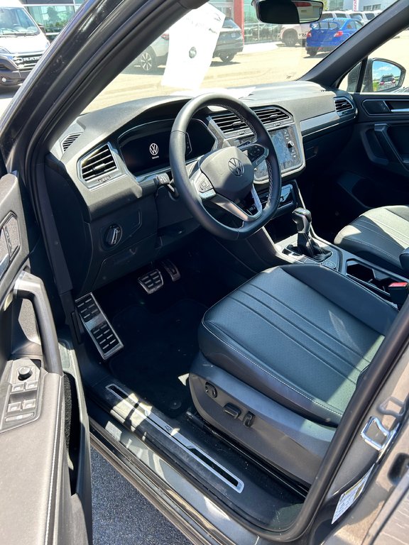 2023 Volkswagen Tiguan Comfortline R-Line Black Edition in , Quebec - 6 - w1024h768px