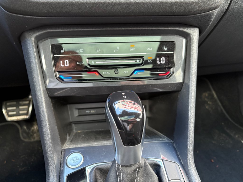 2023 Volkswagen Tiguan Highline R-Line 1 proprio in , Quebec - 13 - w1024h768px