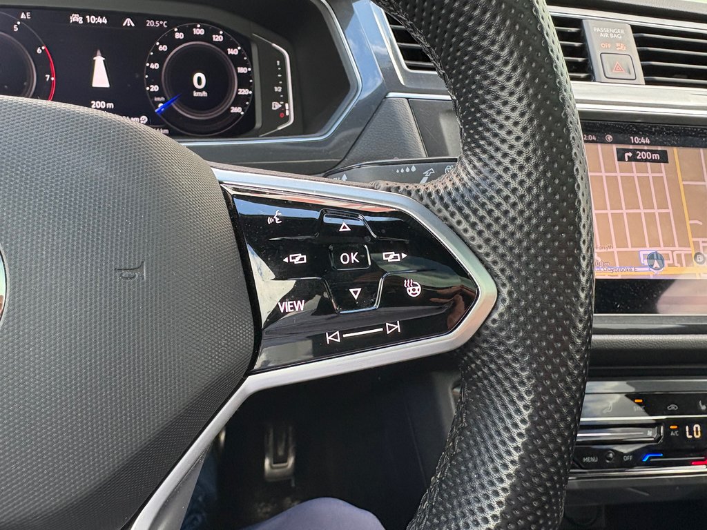 2023 Volkswagen Tiguan Highline R-Line 1 proprio in , Quebec - 10 - w1024h768px