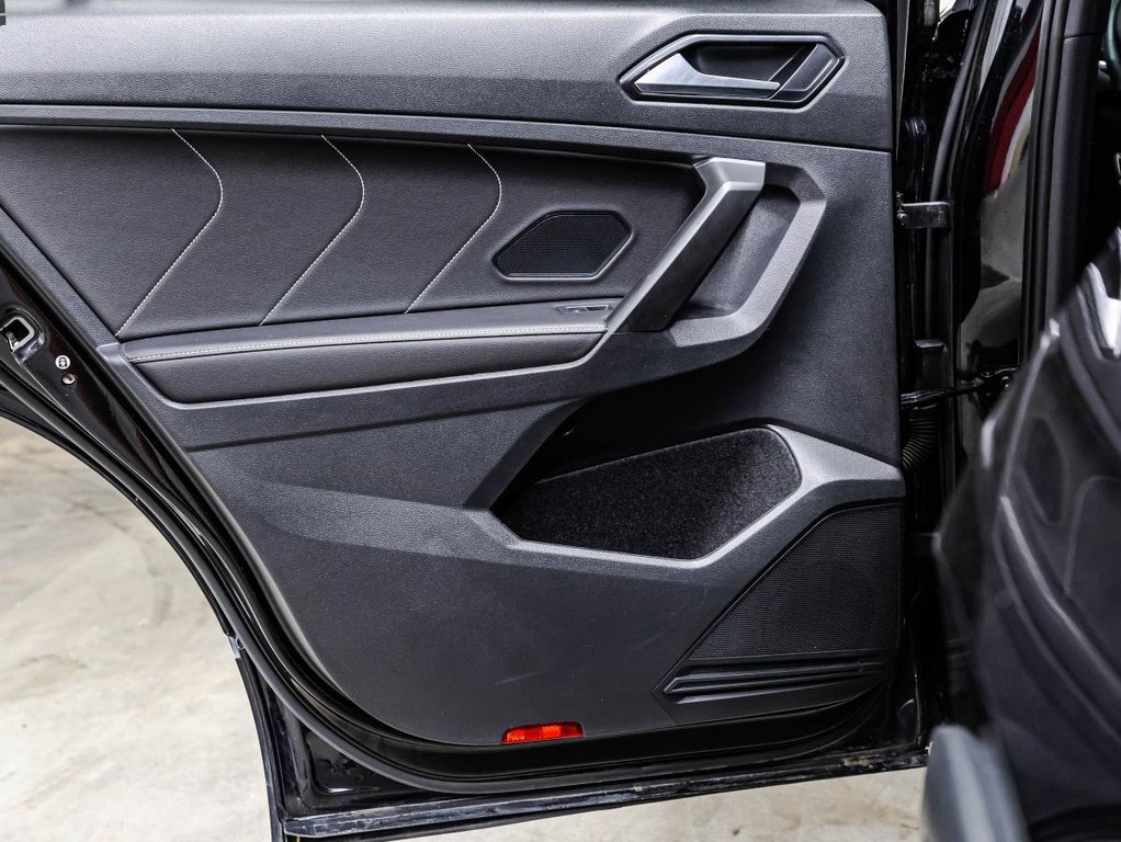 2023 Volkswagen Tiguan Highline R-Line 4MOTION in , Quebec - 13 - w1024h768px
