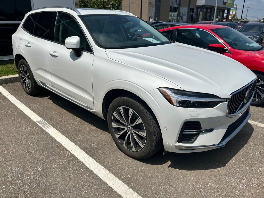 Volvo XC60 Plus Bright Theme 2023 à , Québec - 7 - w1024h768px