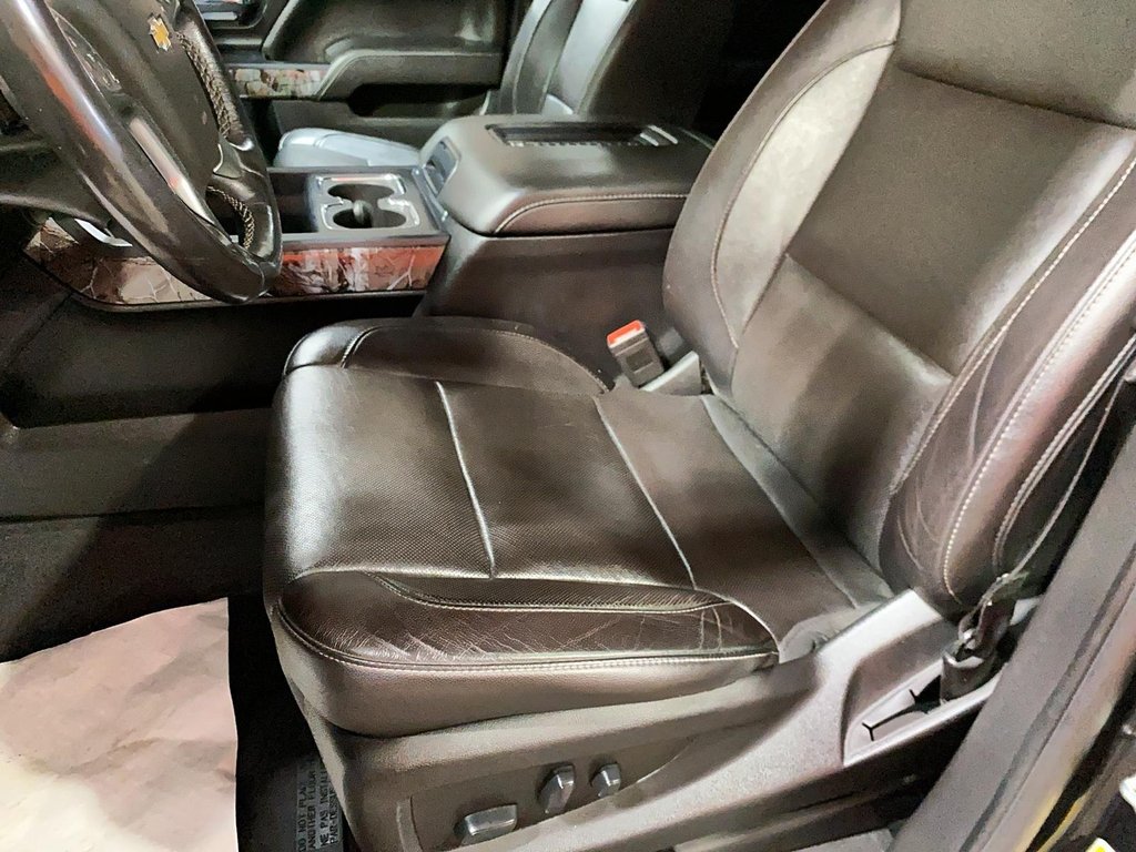 2018 Chevrolet Silverado 1500 in Jonquière, Quebec - 12 - w1024h768px