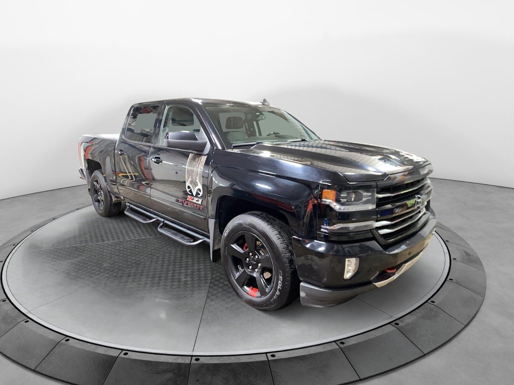 2018 Chevrolet Silverado 1500 in Jonquière, Quebec - 3 - w1024h768px