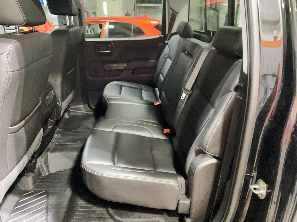 2018 Chevrolet Silverado 1500 in Jonquière, Quebec - 8 - w1024h768px