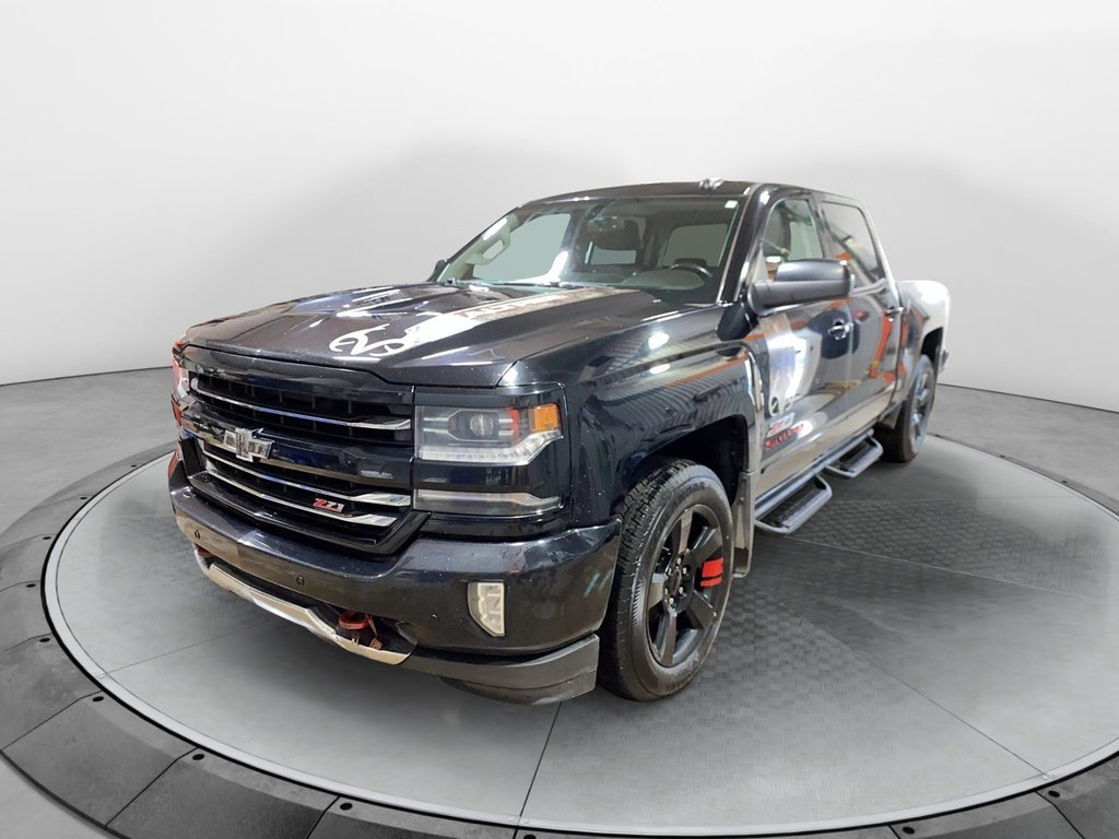2018 Chevrolet Silverado 1500 in Jonquière, Quebec - 1 - w1024h768px